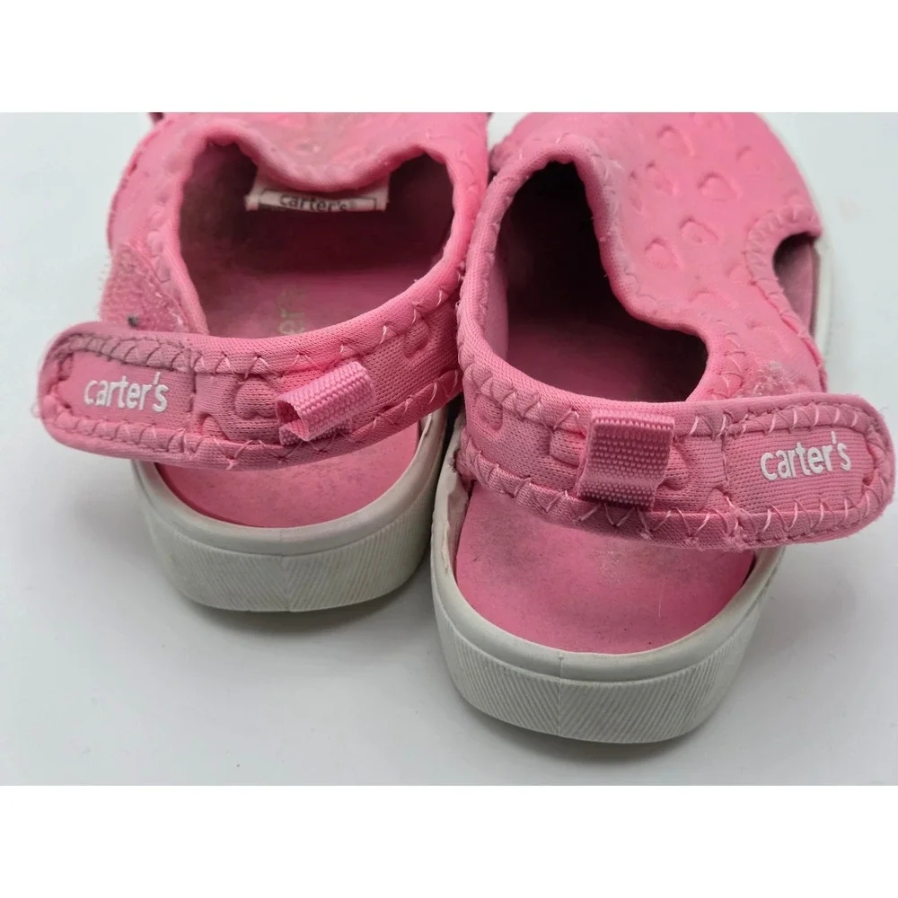 Carters Toddler Girls Pink Heart Embossed Water Shoes Sandals Size 5